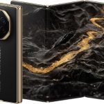 HUAWEI Mate XT ULTIMATE DESIGN Super Slim Tri-Fold Design Smartphone, 16GB+512GB, Ultra Aperture XMAGE Camera, 10.2-inch Hi-Res HUAWEI X-True Display + MultiView in One, Black